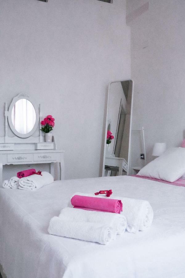 Anchor And Rose Apartment Salerno Exterior photo
