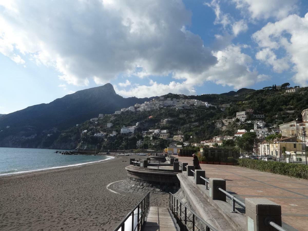 Anchor And Rose Apartment Salerno Exterior photo